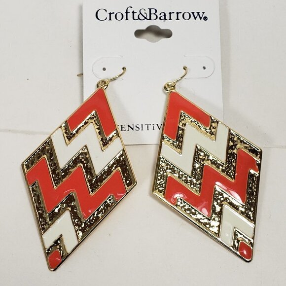 Red Black White Chevron Diamond Shape Drop Earrings – Bold Statement Geometric - Picture 6 of 10